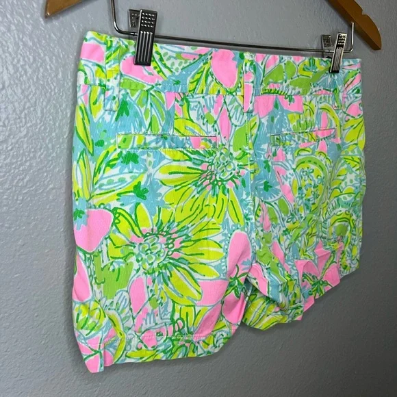 Lilly Pulitzer Callahan Shorts Size 2 – Pink Floral Tropical Print - Picture 5 of 12